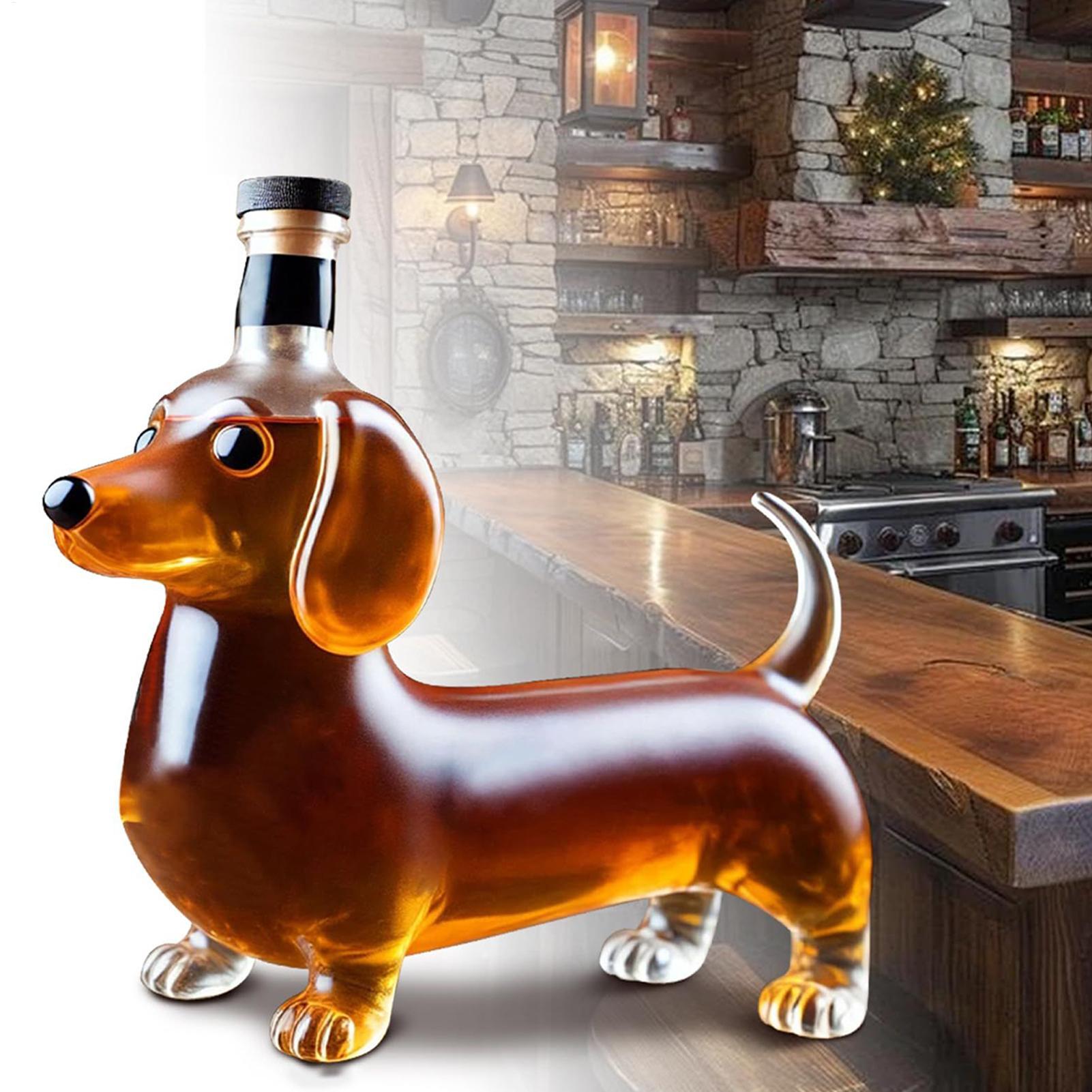 Wine Beer And Spirits - Teckel chien bouteille de whisky saucisse