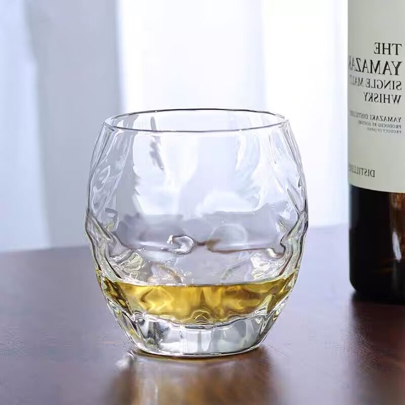 Verre à whisky en relief, haut - Wine Beer Spirits avis et prix